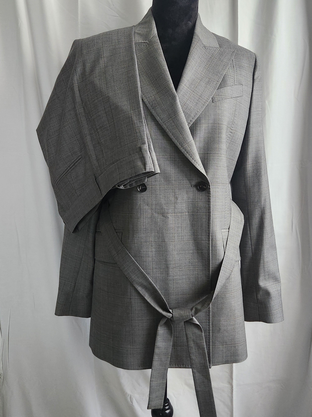 Paul Smith Women Gray Plaid Double-Breasted Blazer with Tie Belt Made In Italy